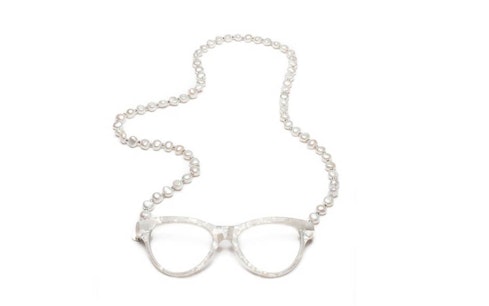 Elements Pearls - Classic White (+2.50) Necklace Reading Glasses White +2.50